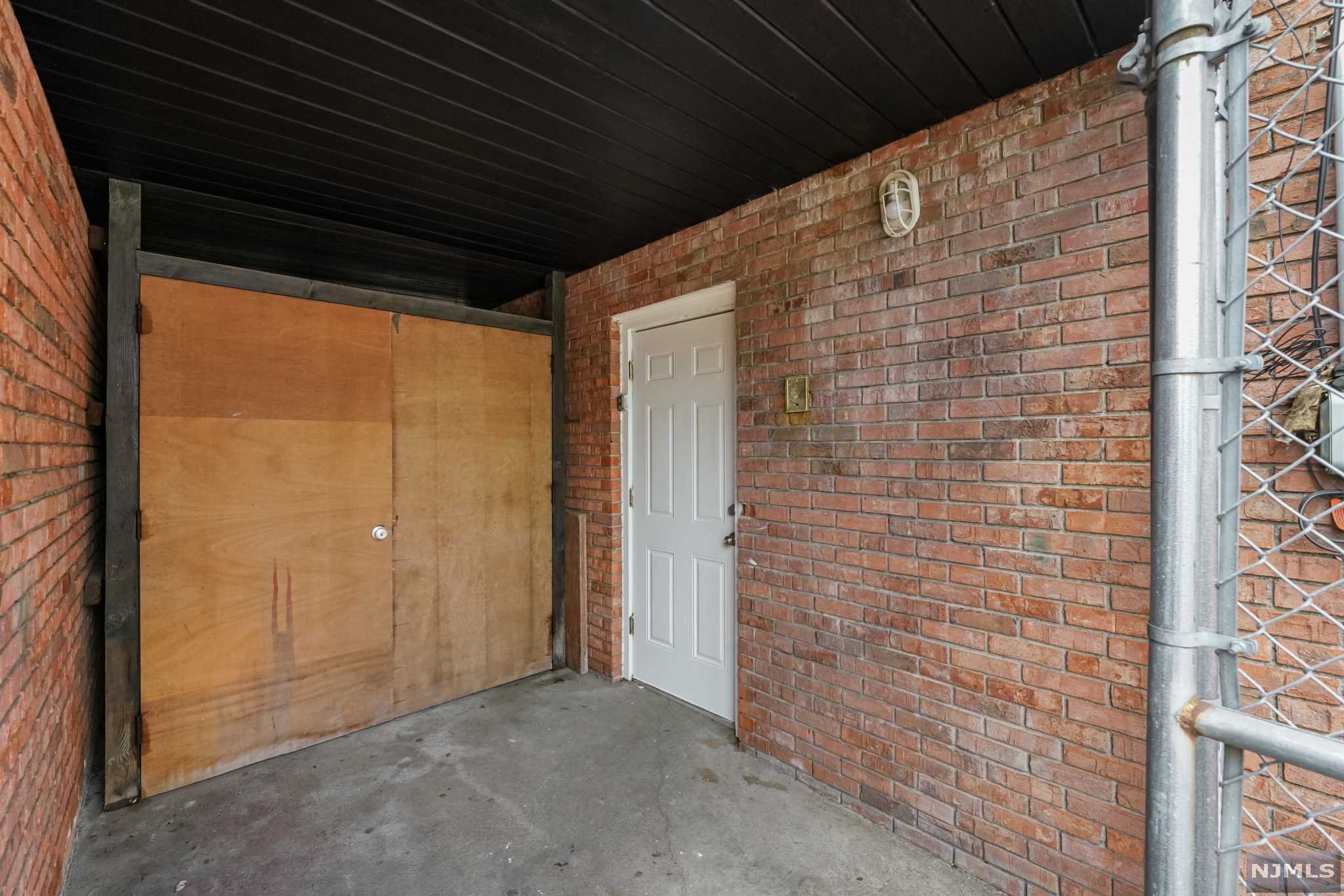304 Belmont Avenue
