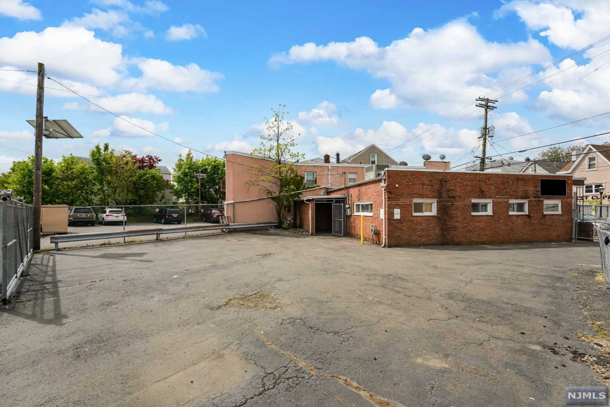 304 Belmont Avenue