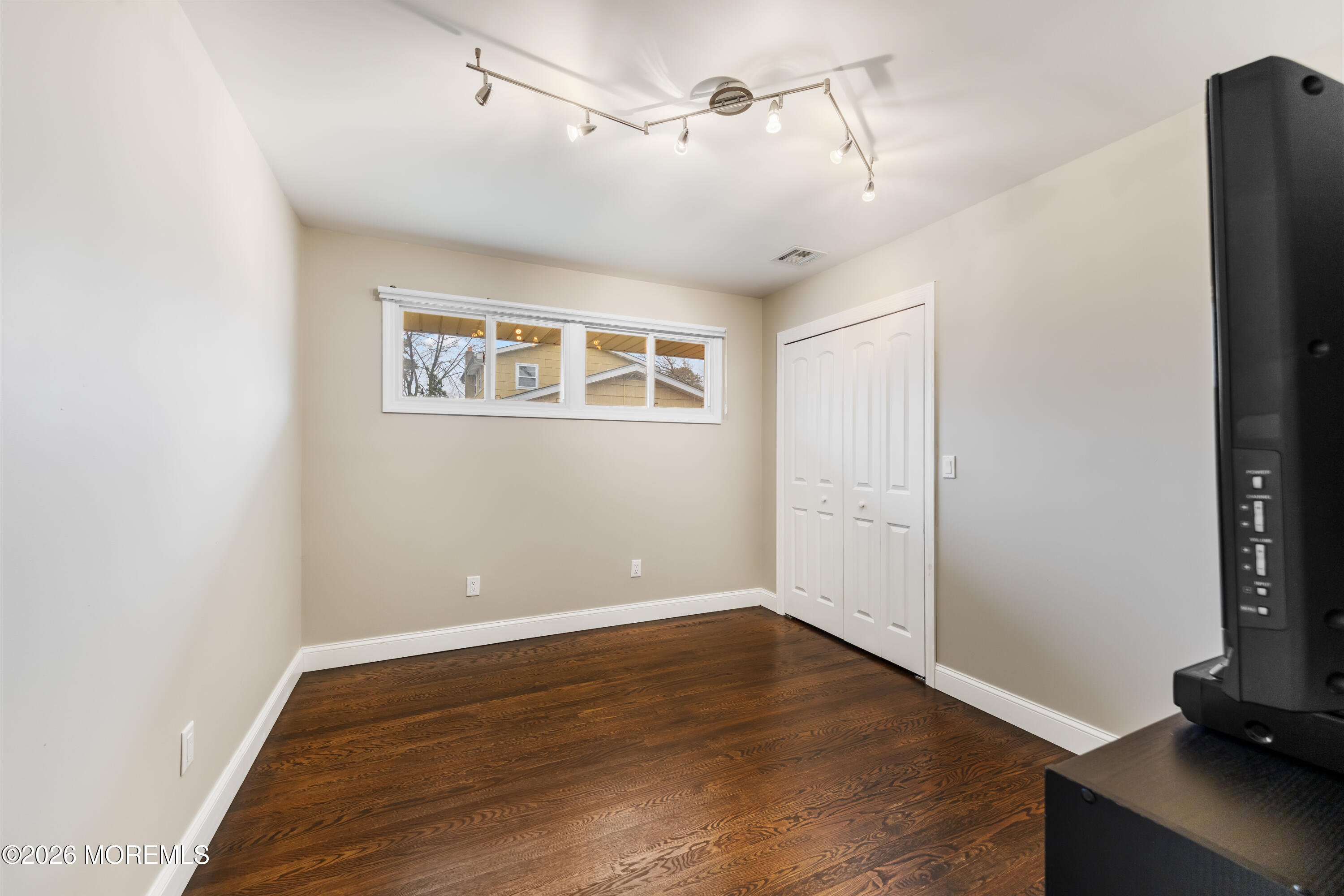 41 Brookside Avenue