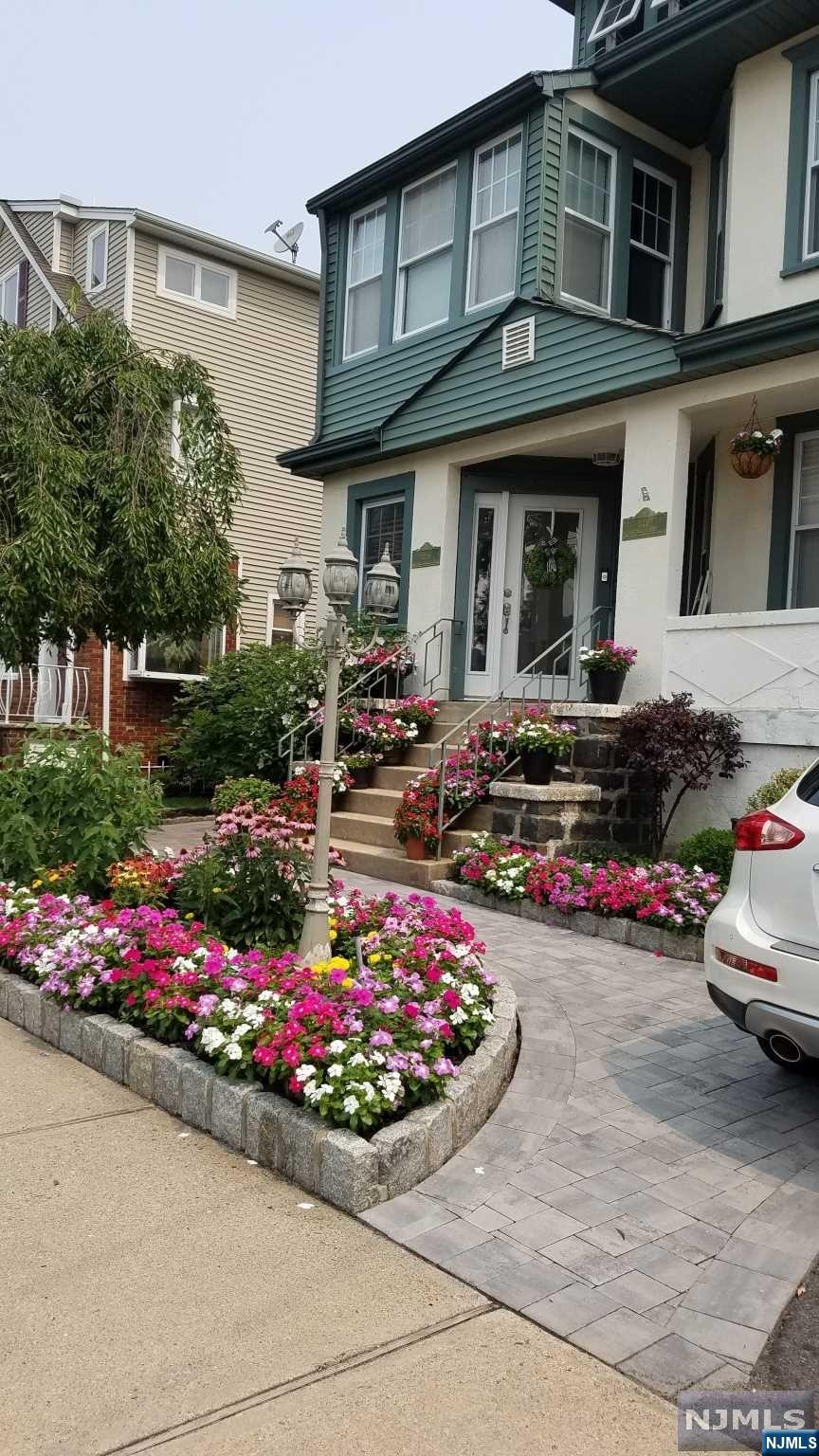 449 Lincoln Avenue 1