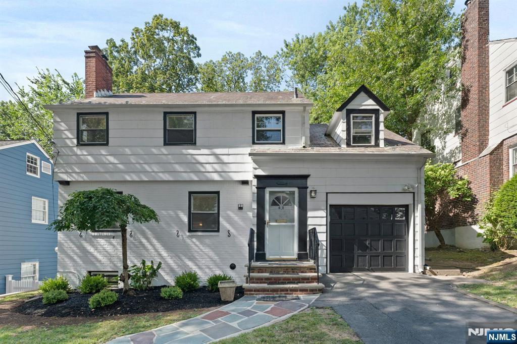 42 Grayson Place