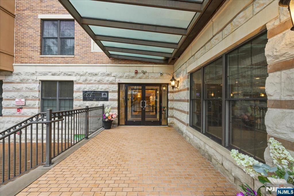 54 Polifly Road 309