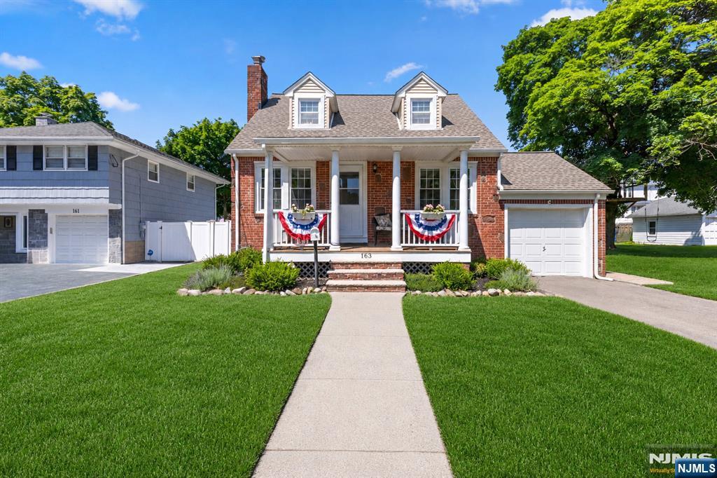 163 Magnolia Avenue