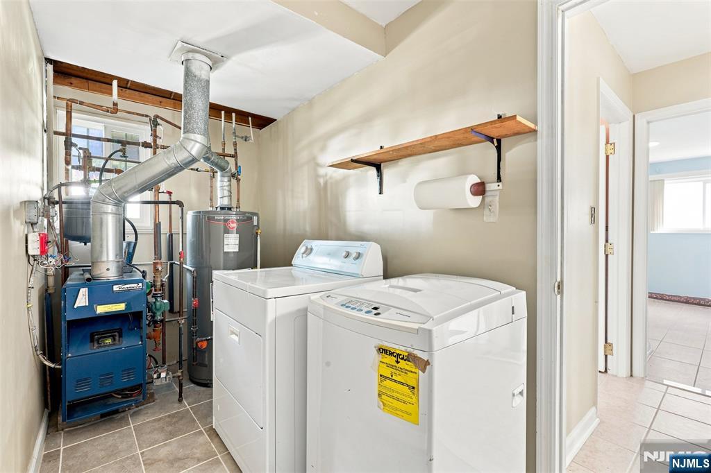 17 Lunn Avenue
