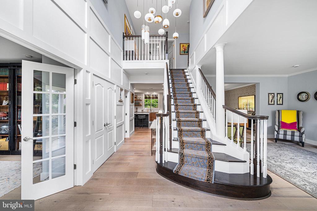 1485 CHARTER COURT