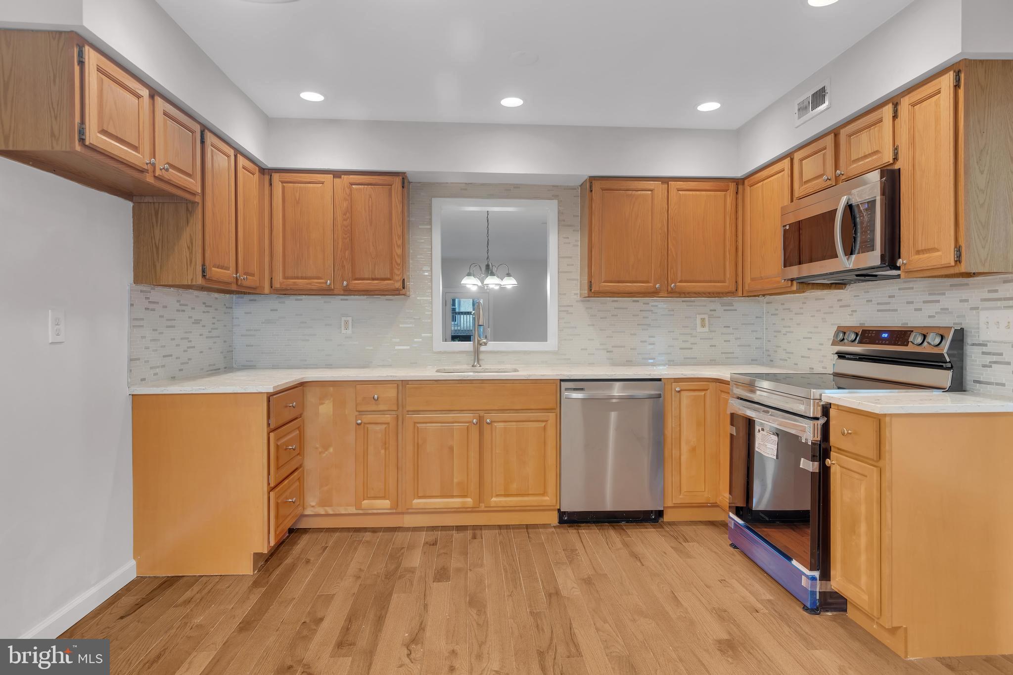 1703 Newmarket COURT