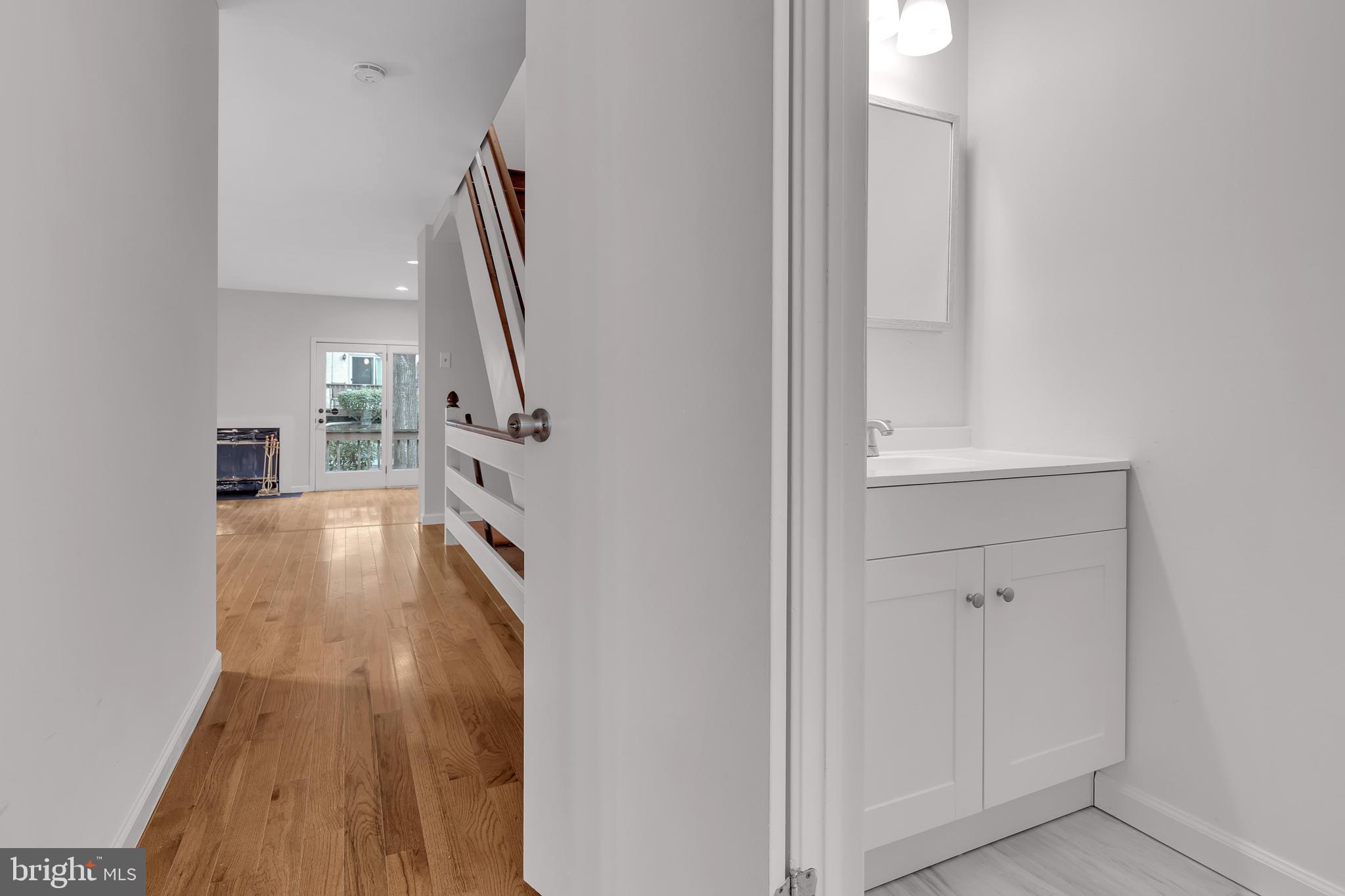 1703 Newmarket COURT