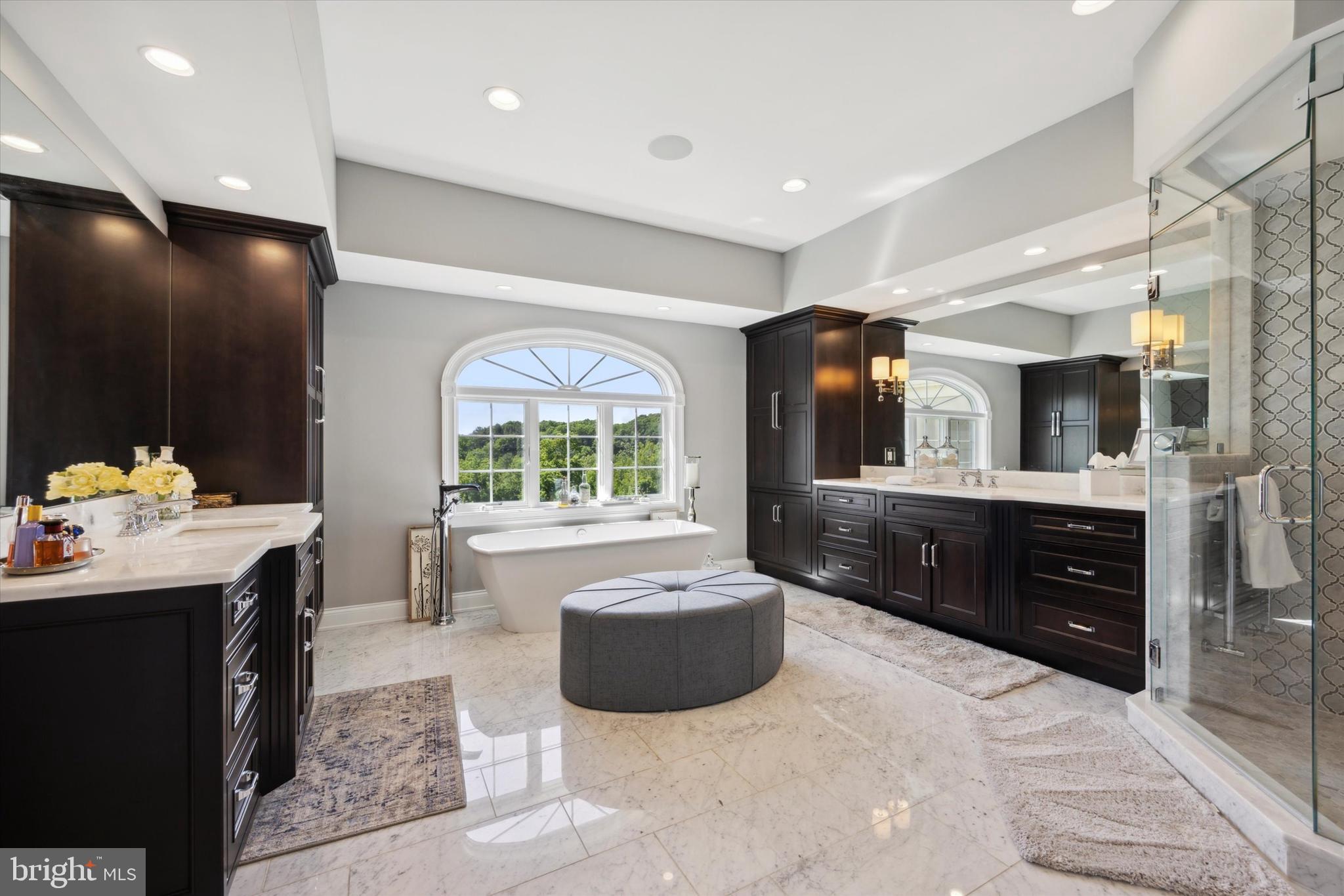 1117 Legacy Ln