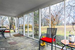 1420 Bradford Ln