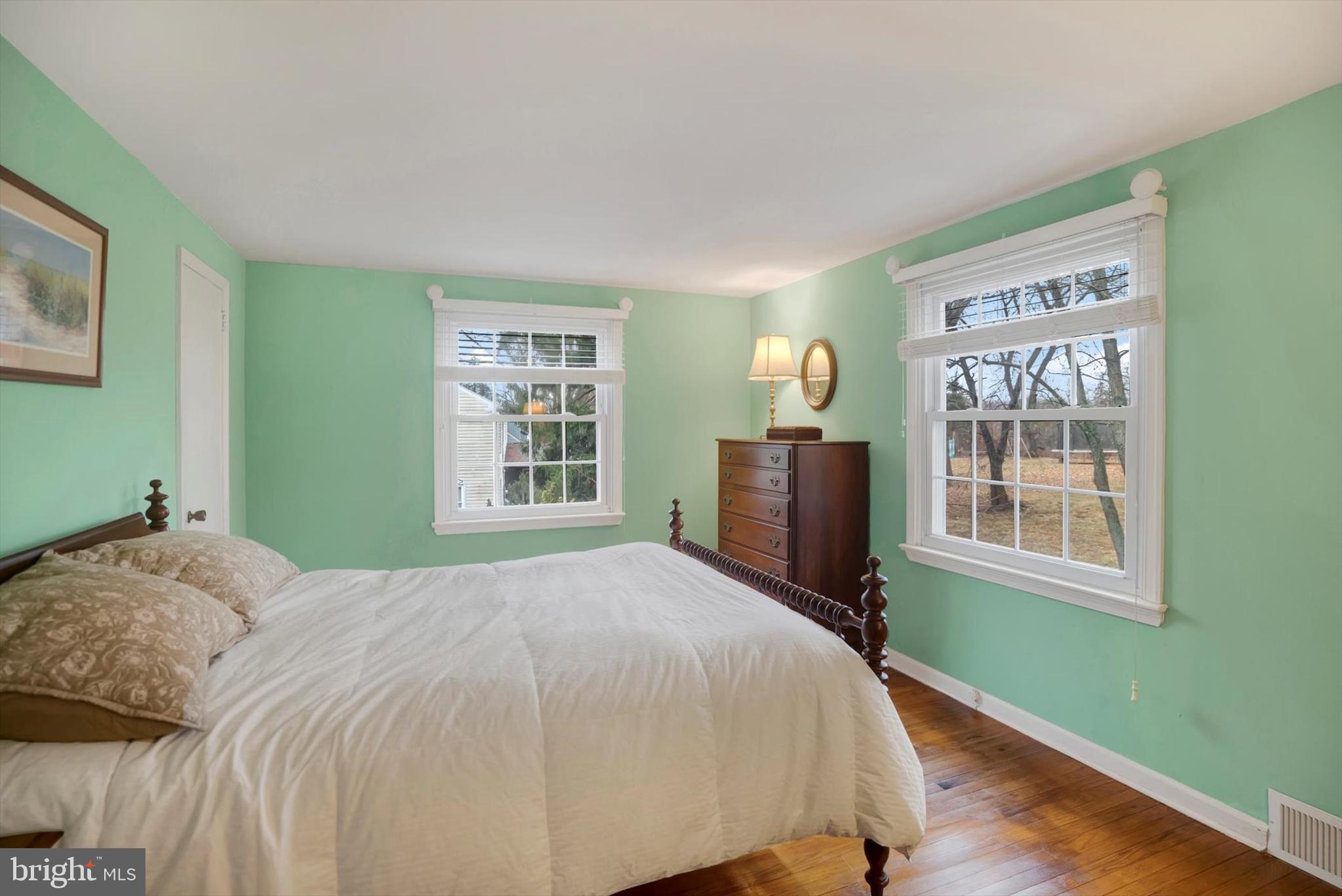 15 Flintlock Ln