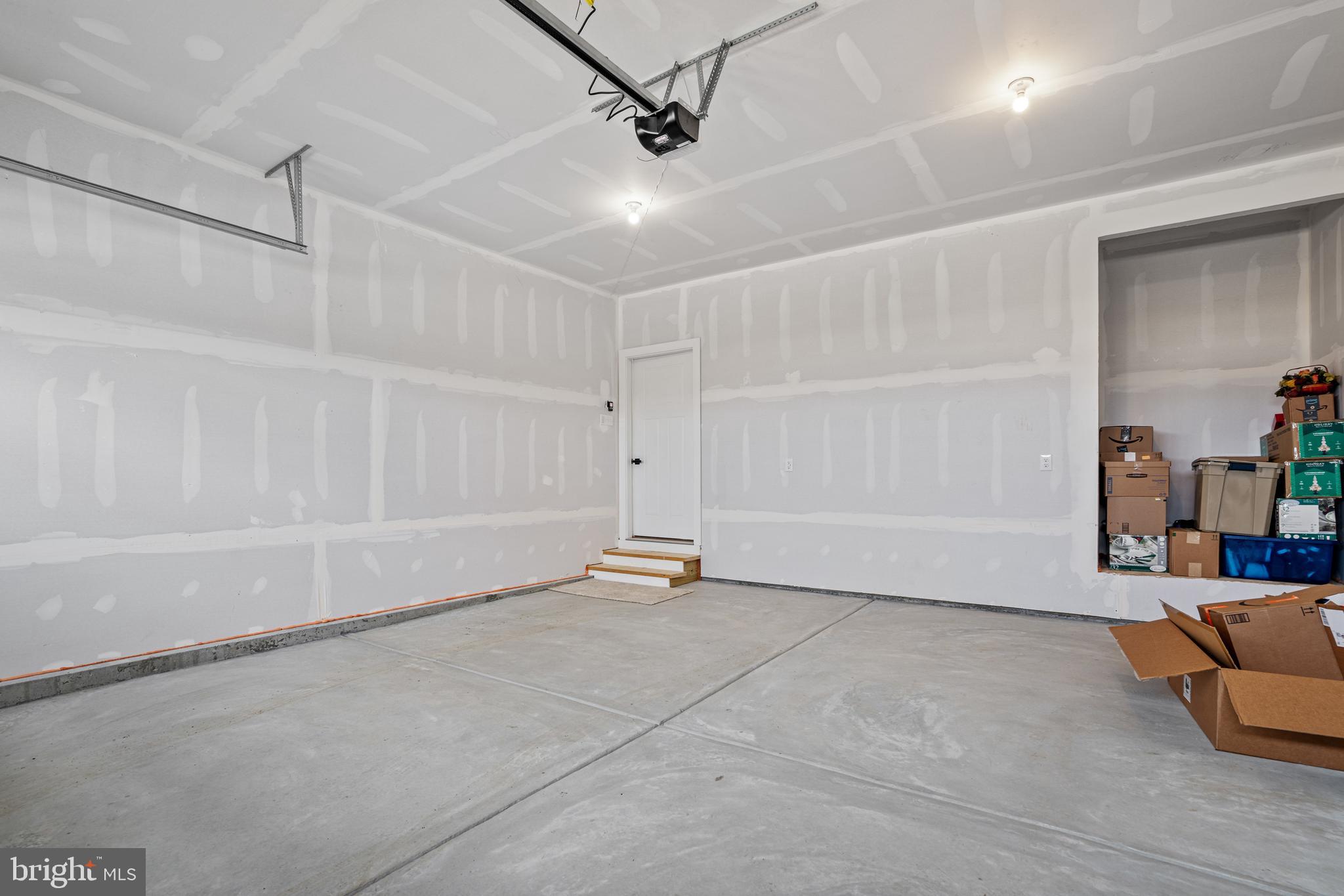 1132 Daffodil Pl