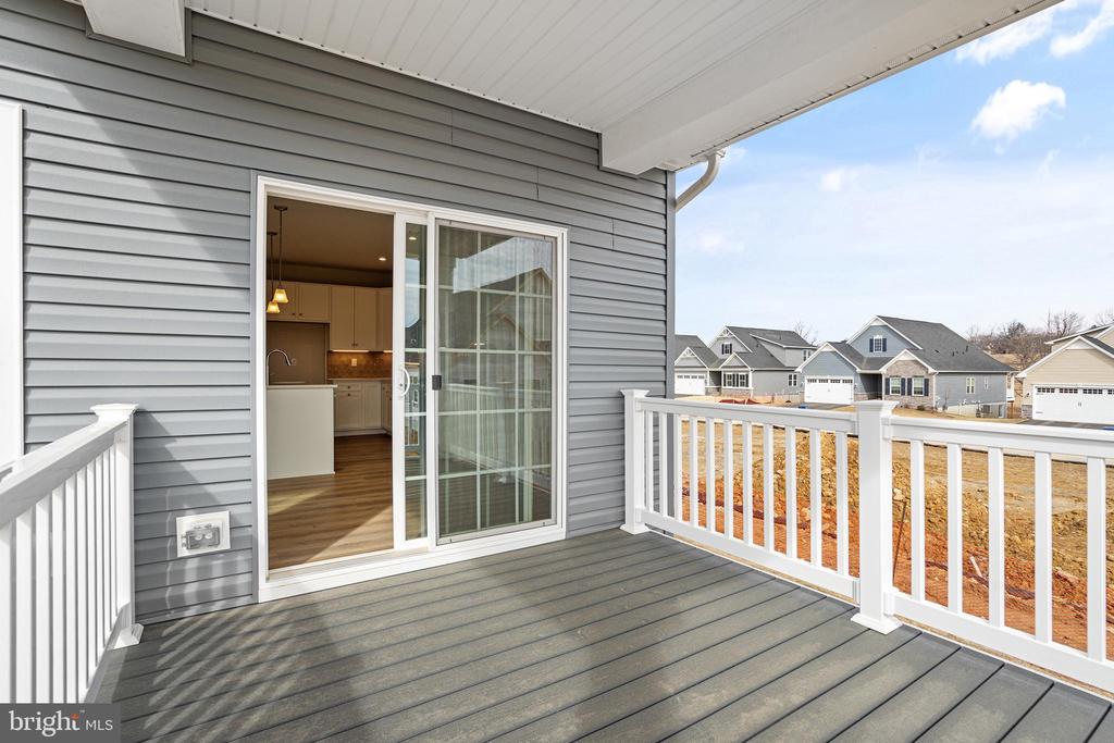 1132 Daffodil Pl