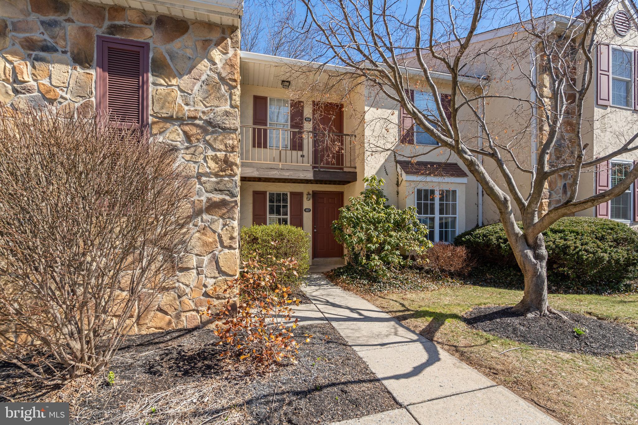 167 Valley Stream Cir #167g
