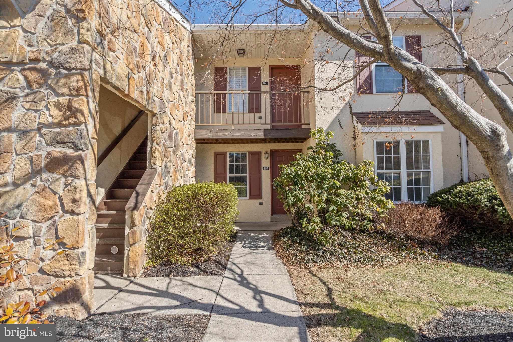 167 Valley Stream Cir #167g