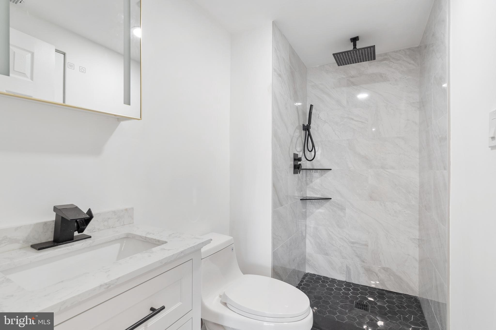 167 Valley Stream Cir #167g