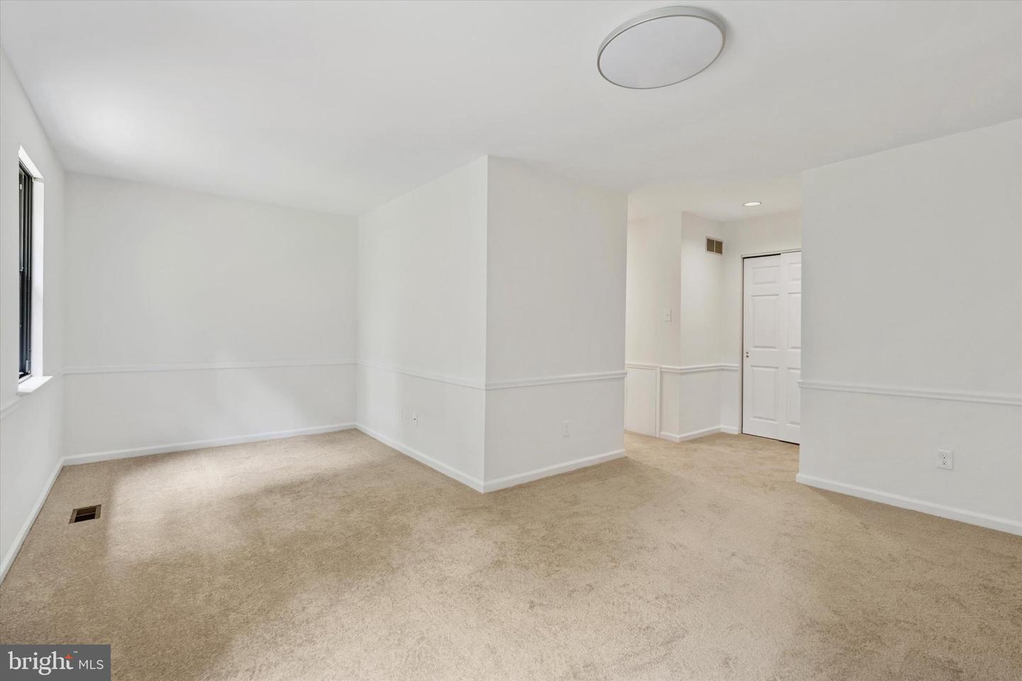 1007 Stoneham Dr
