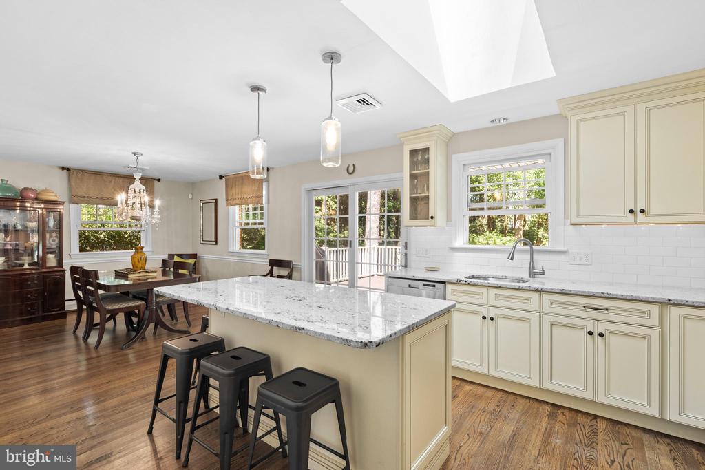 105 S FAIRVILLE ROAD