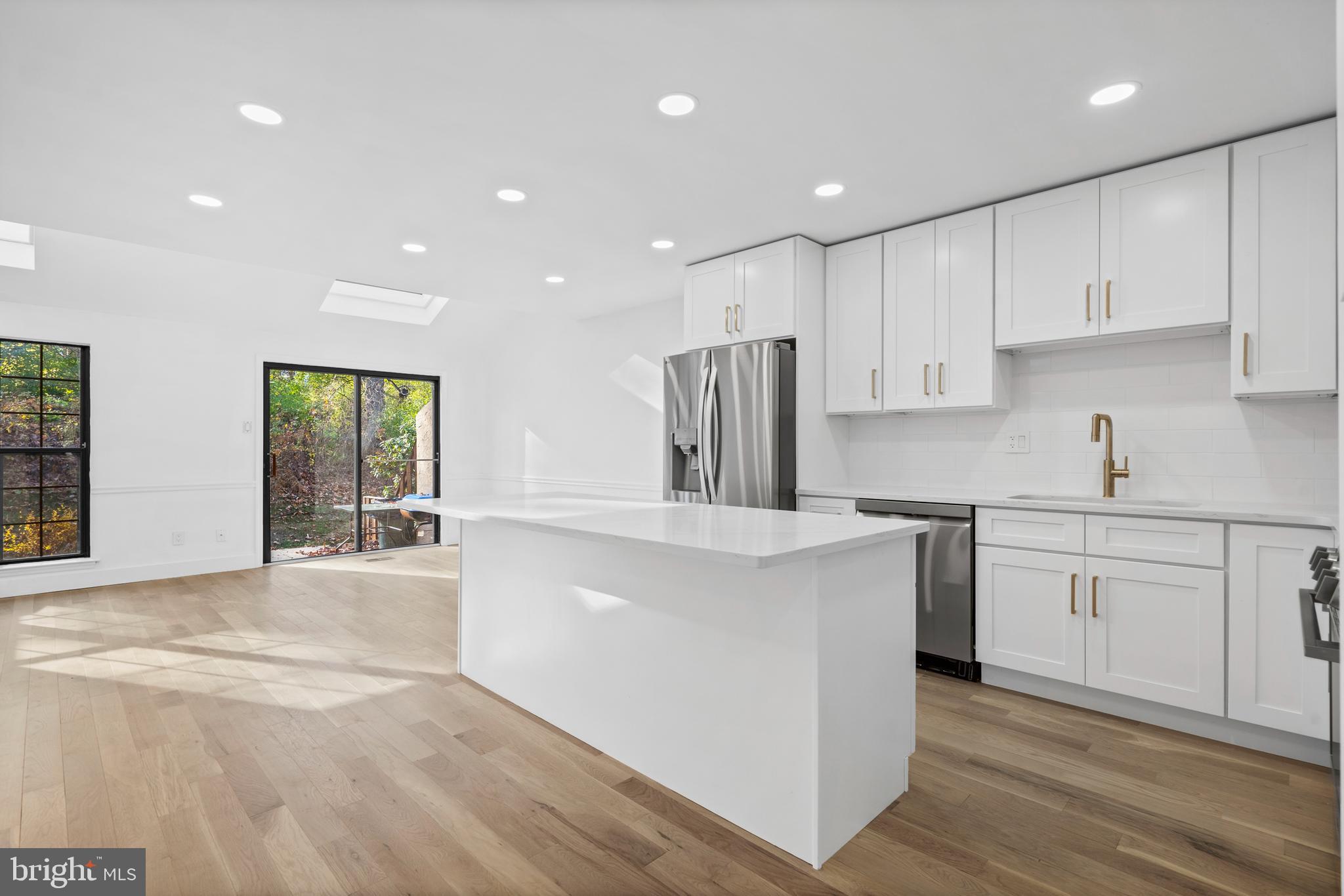 1007 STONEHAM DRIVE 1007B