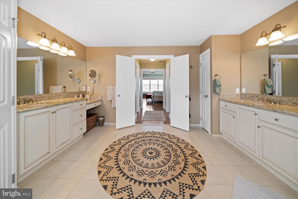 200 FULLING DRIVE