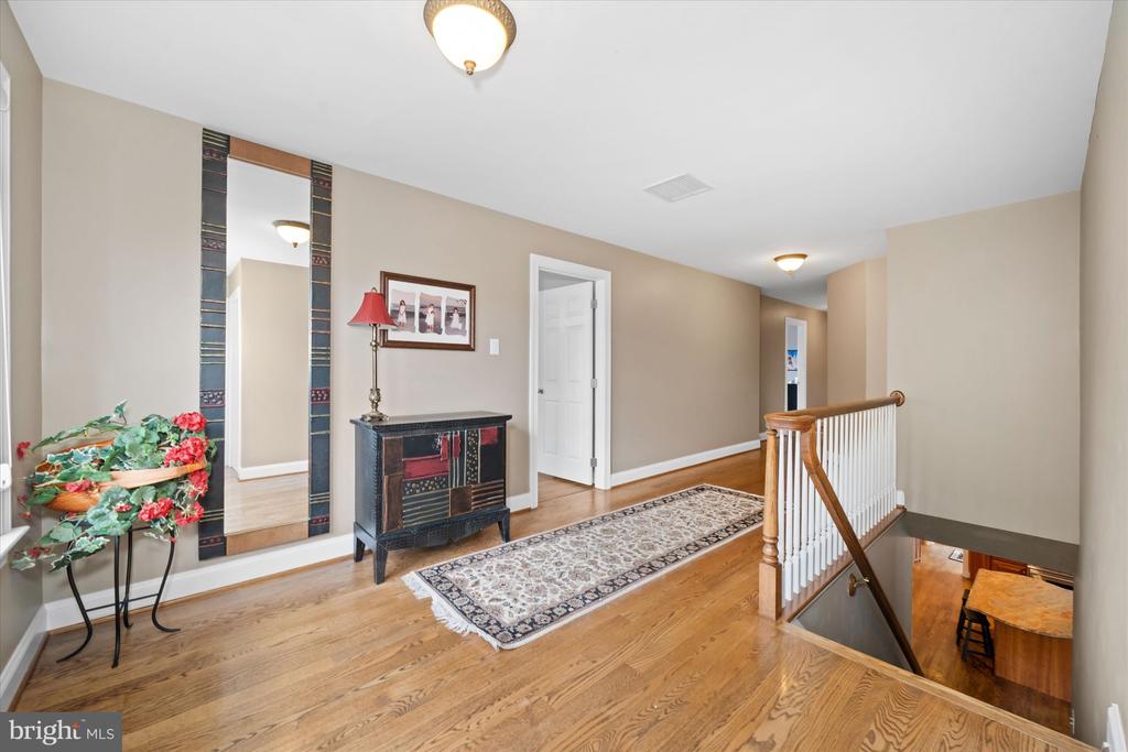 200 FULLING DRIVE