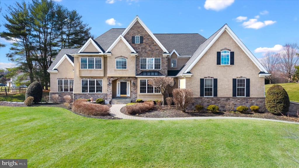 200 FULLING DRIVE