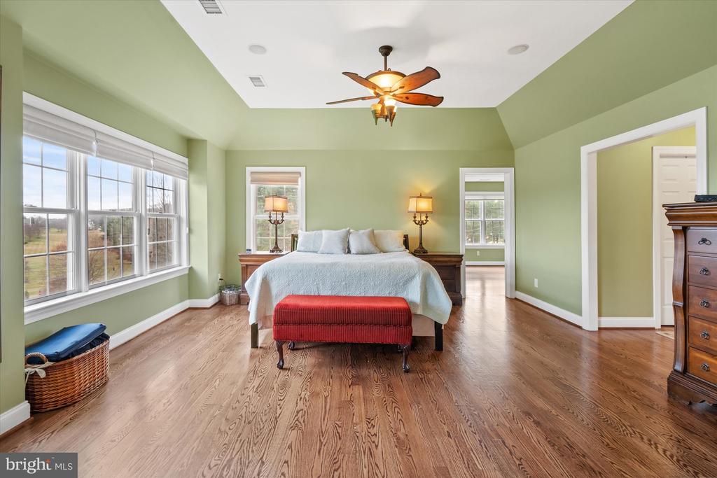 200 FULLING DRIVE