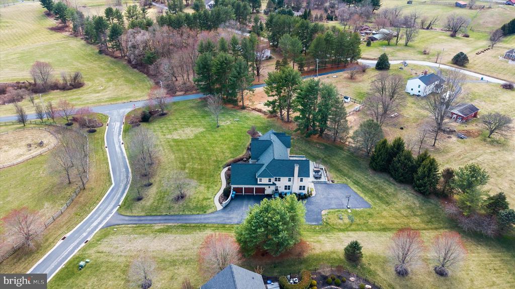 200 FULLING DRIVE