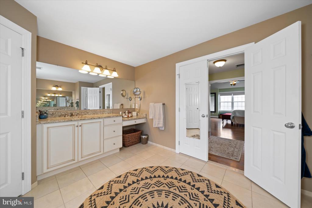 200 FULLING DRIVE