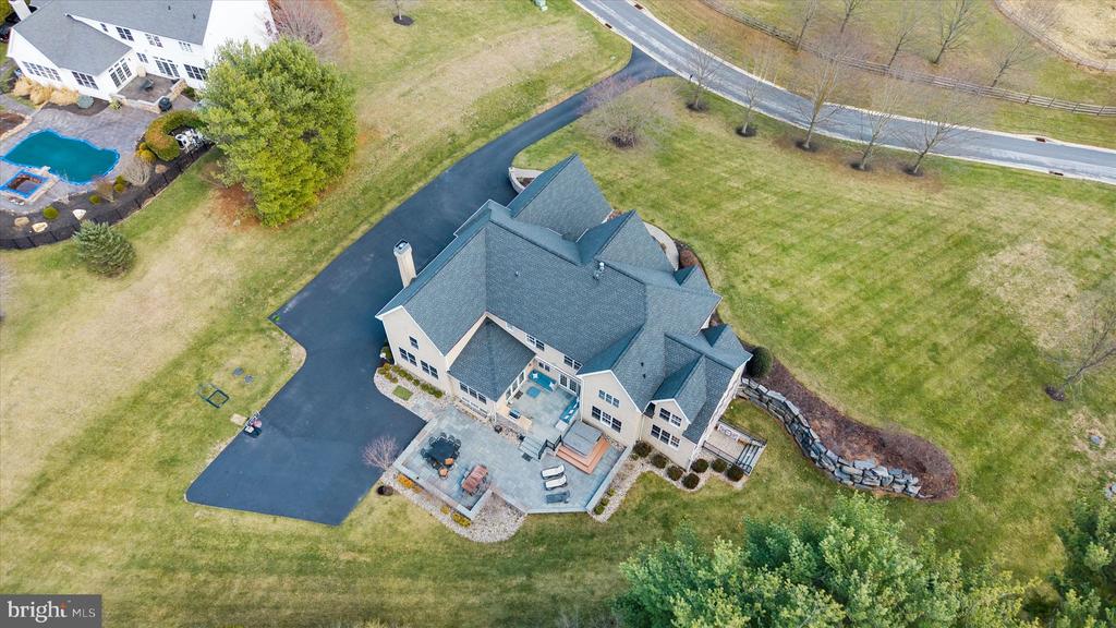 200 FULLING DRIVE