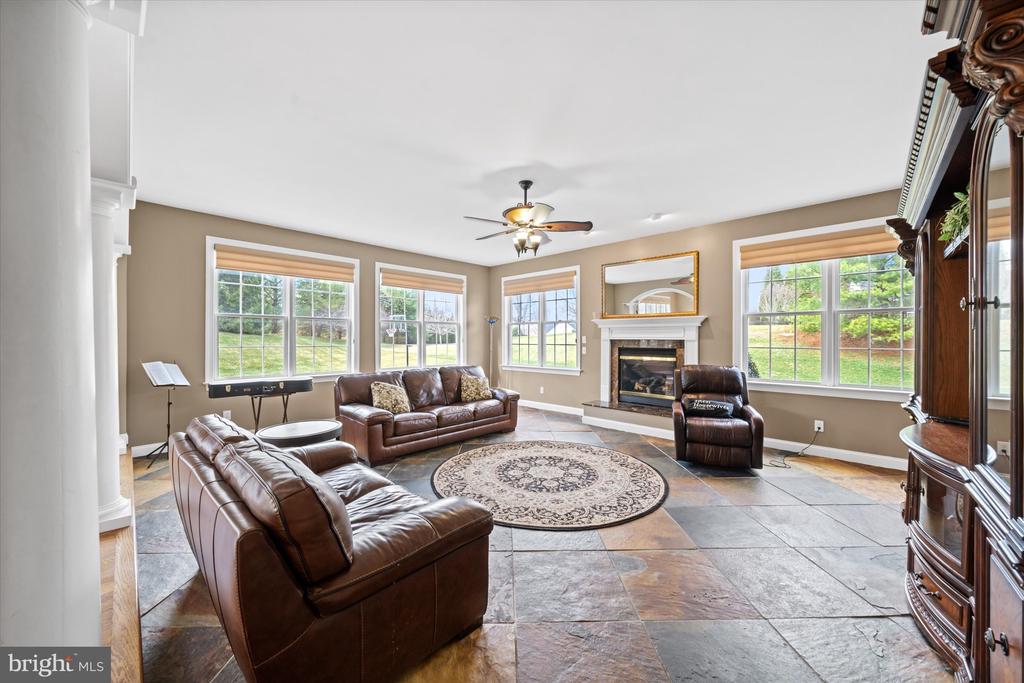 200 FULLING DRIVE