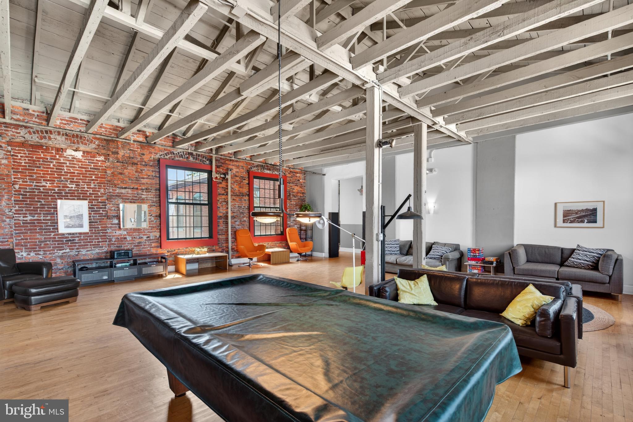 200 LINCOLN AVENUE 212