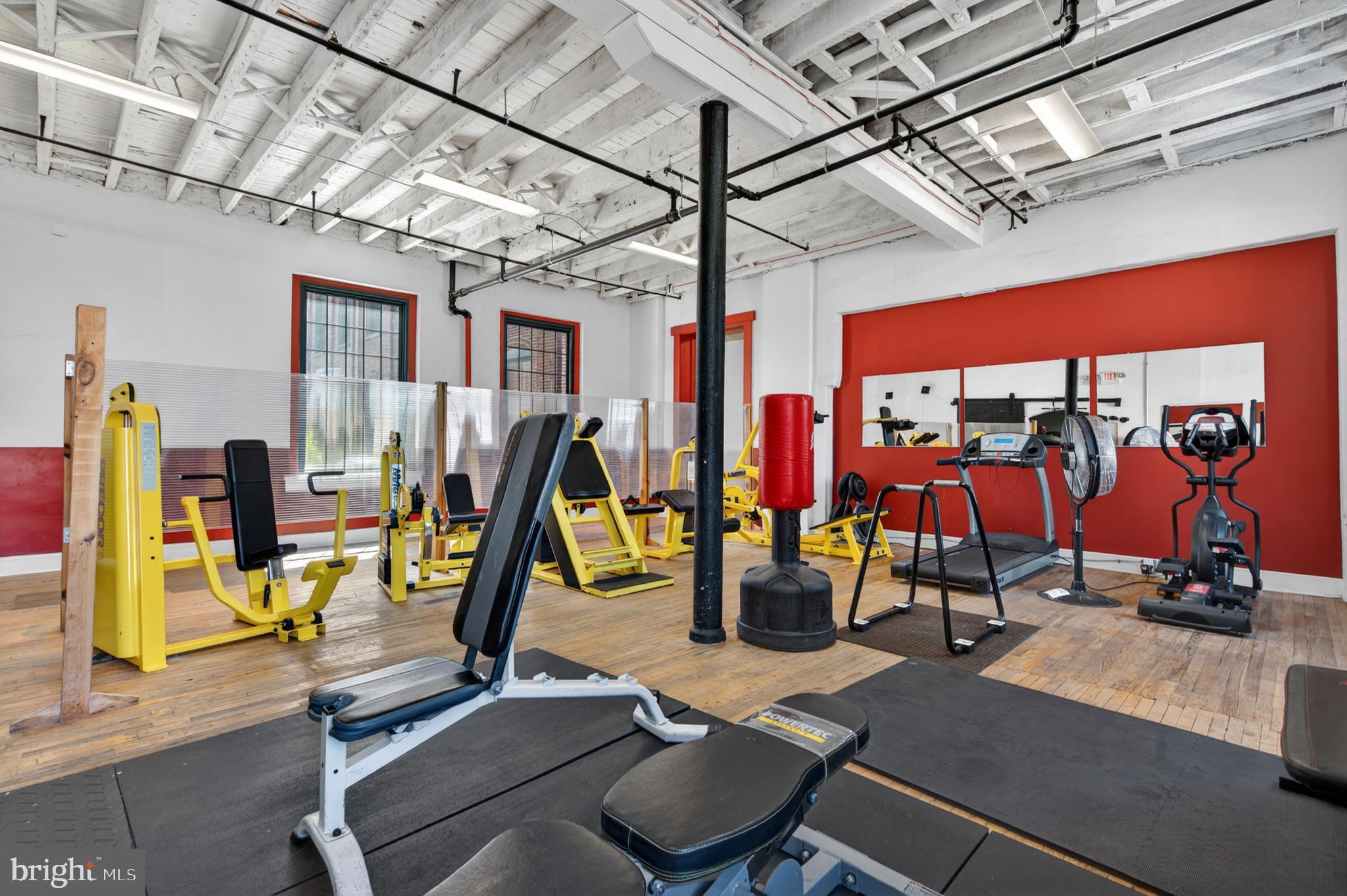 200 LINCOLN AVENUE 212