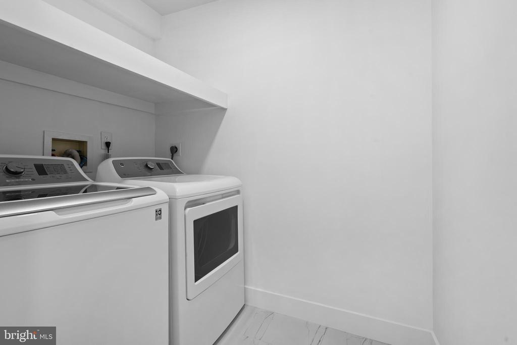 1323 EAGLES RIDGE DRIVE Unit: 23