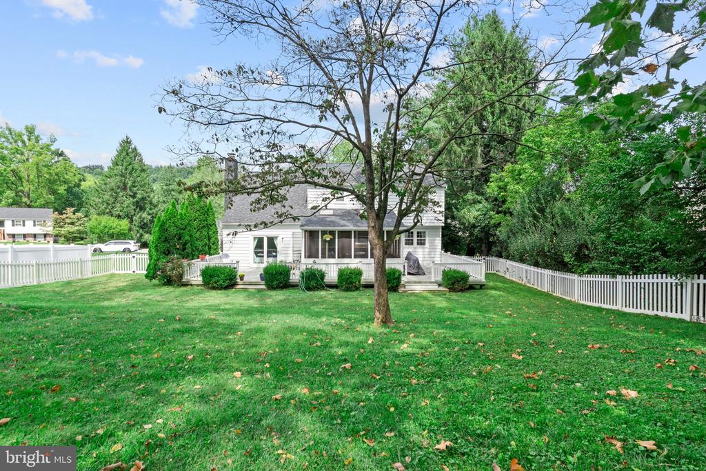 15 MARSHALL CIRCLE