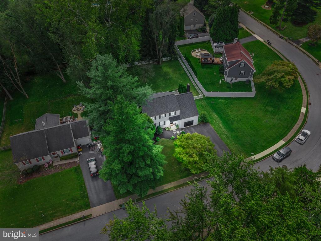 15 MARSHALL CIRCLE