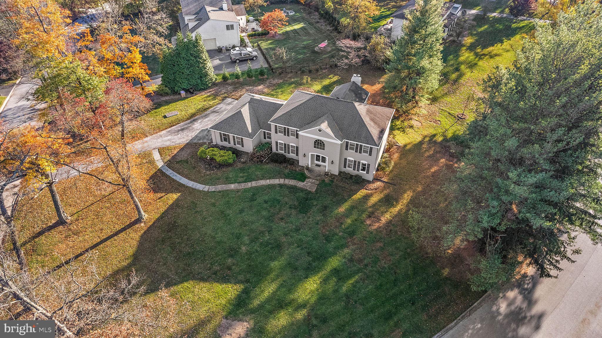2 Roberts Rd