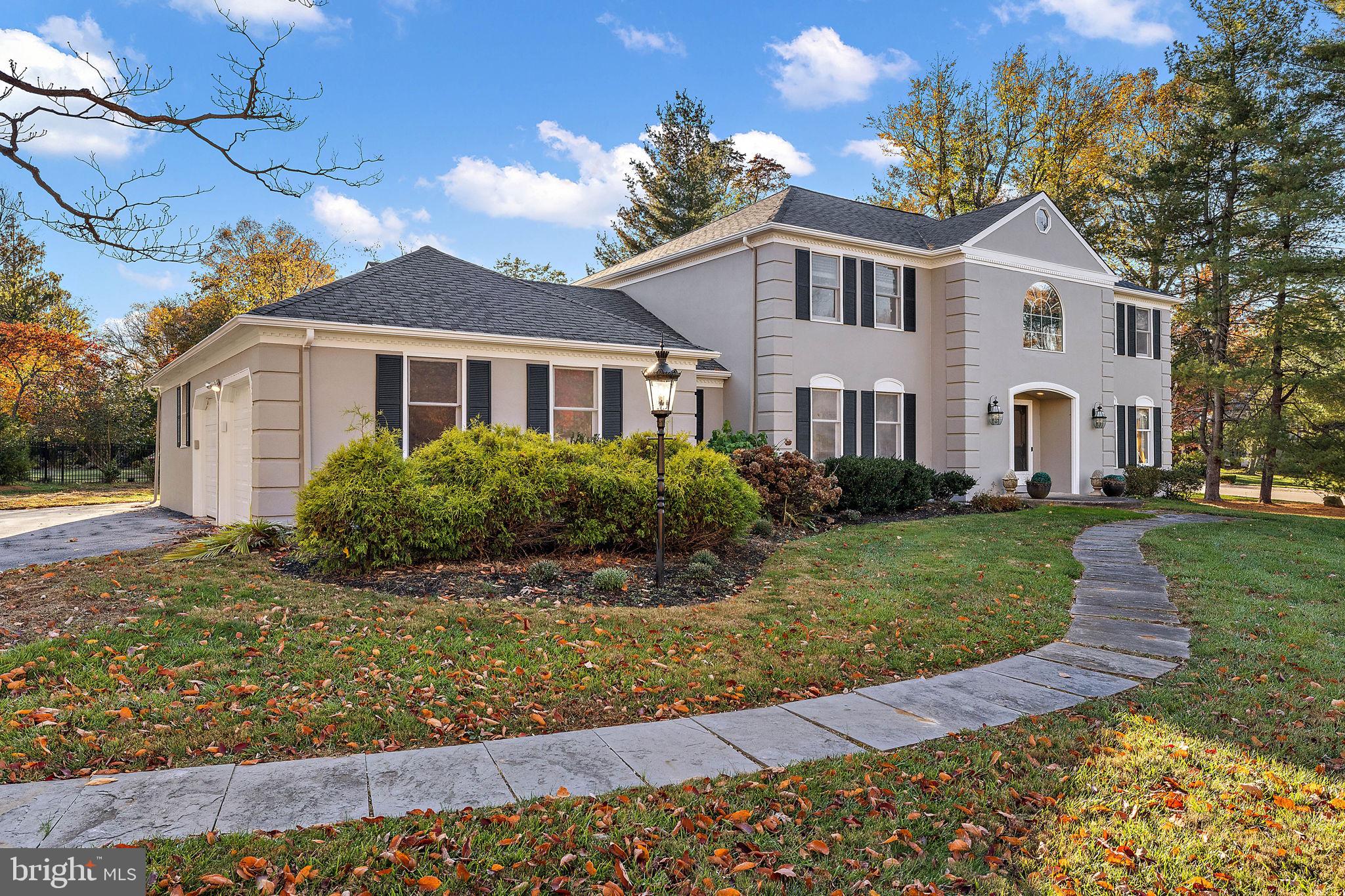 2 Roberts Rd