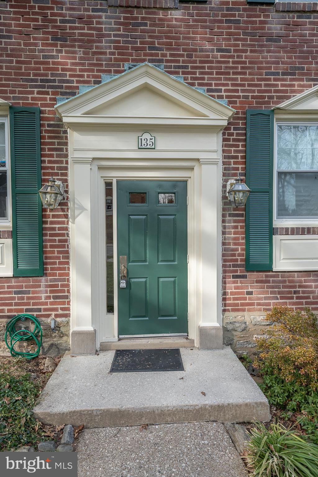 500 E Lancaster Ave #135b