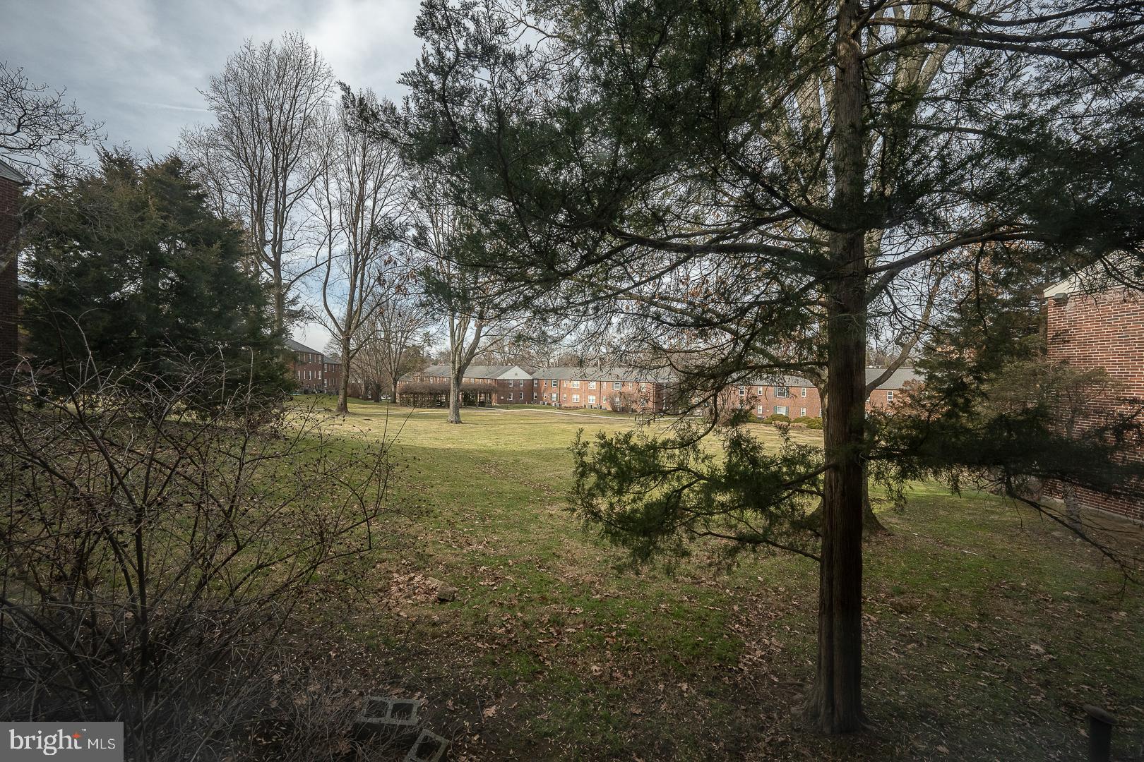 500 E Lancaster Ave #135b