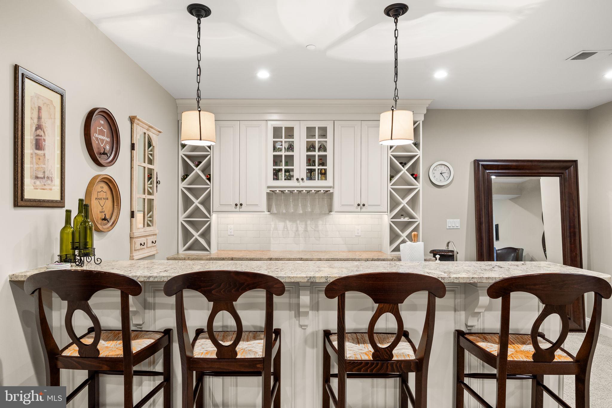 100 Dauphin Dr
