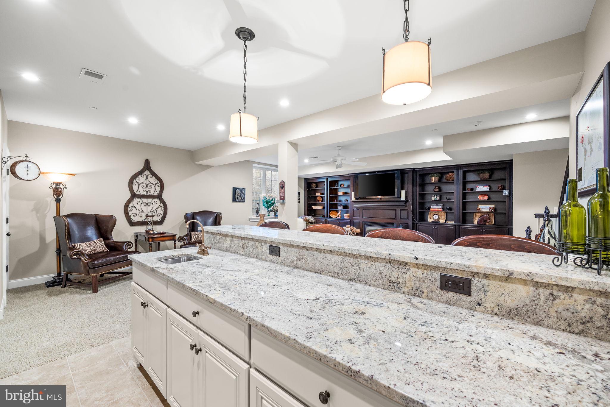 100 Dauphin Dr
