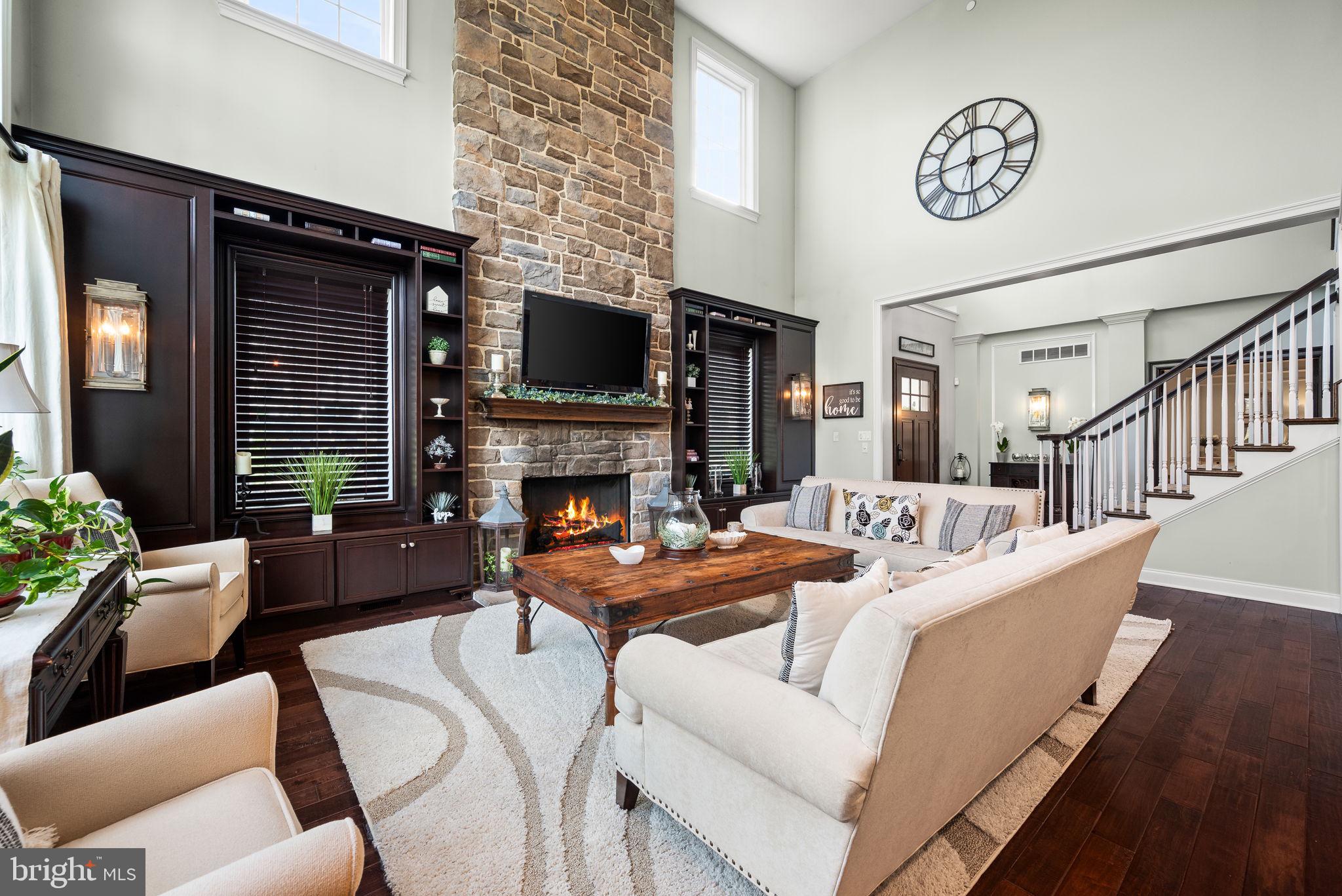 100 Dauphin Dr