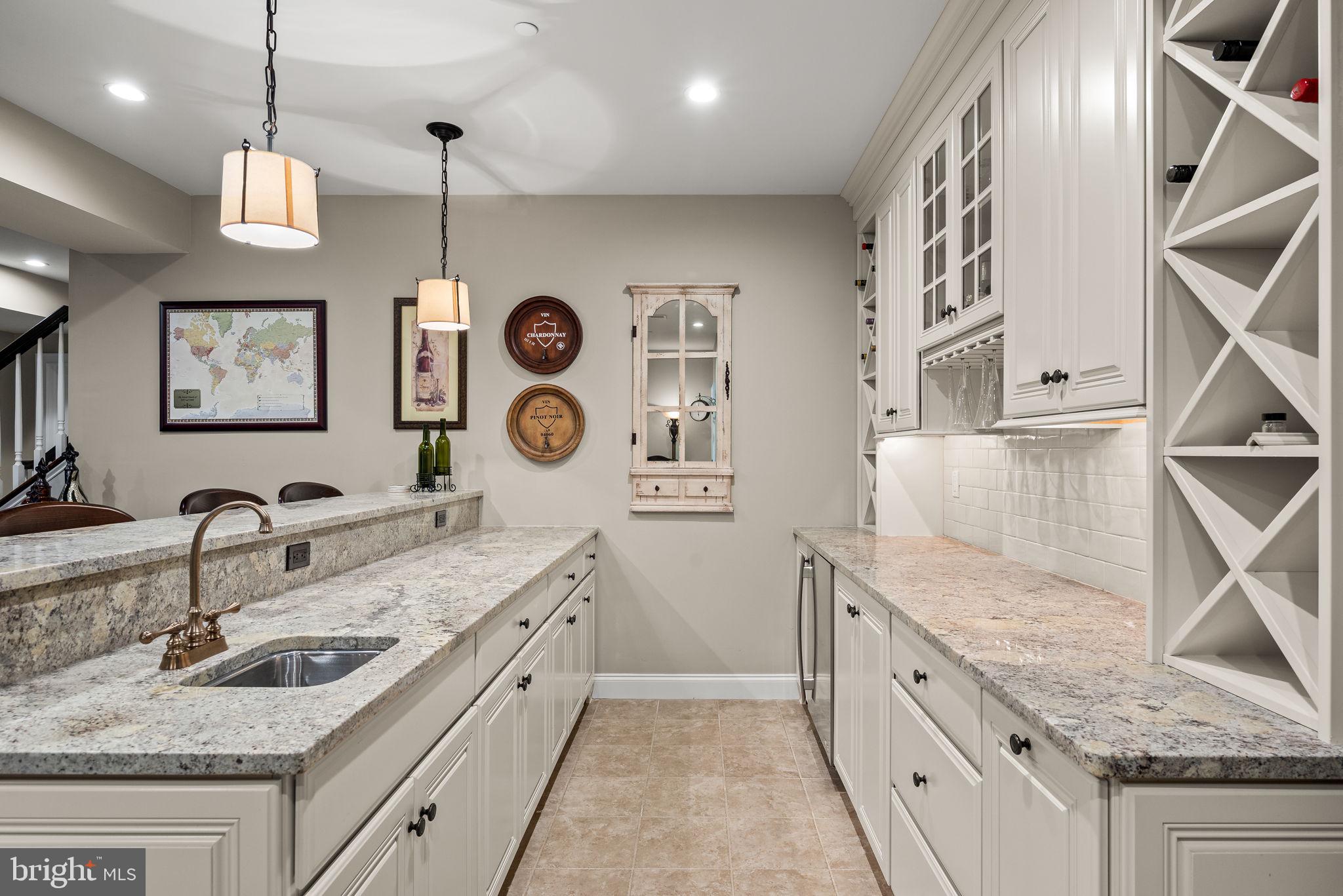 100 Dauphin Dr