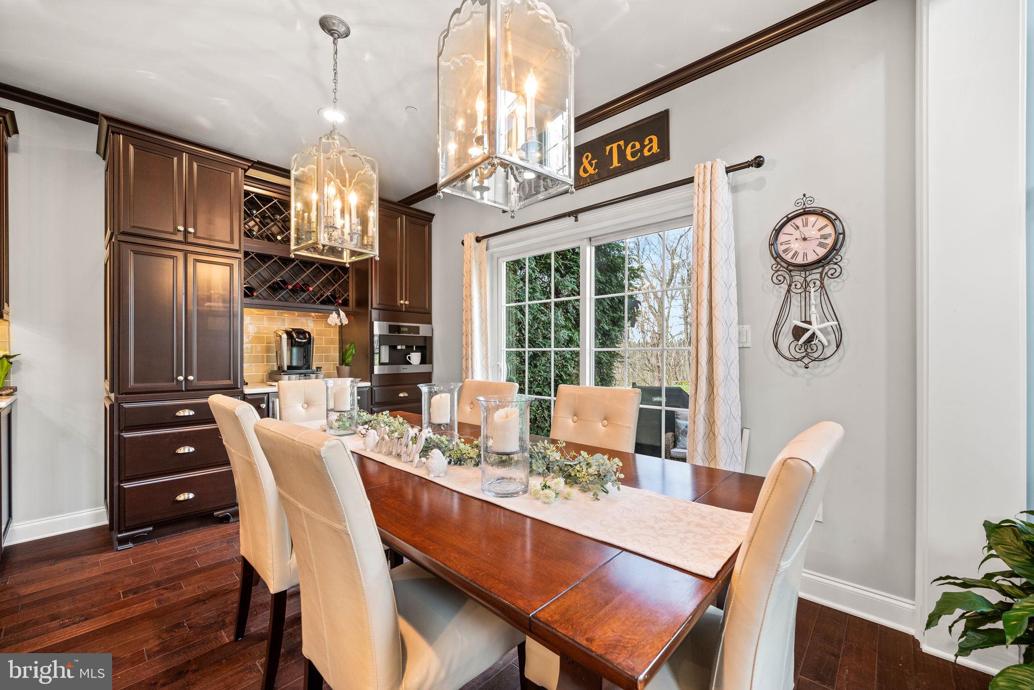 100 Dauphin Dr