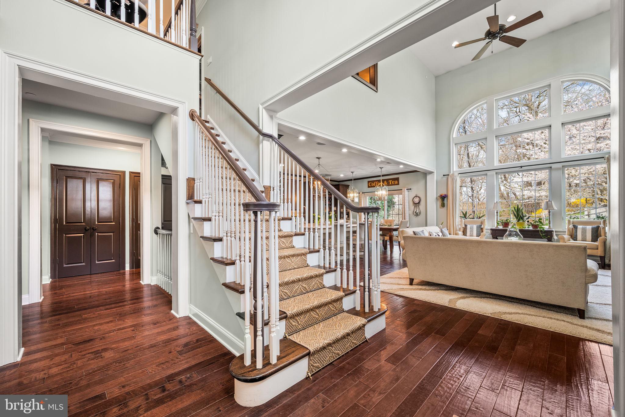 100 Dauphin Dr