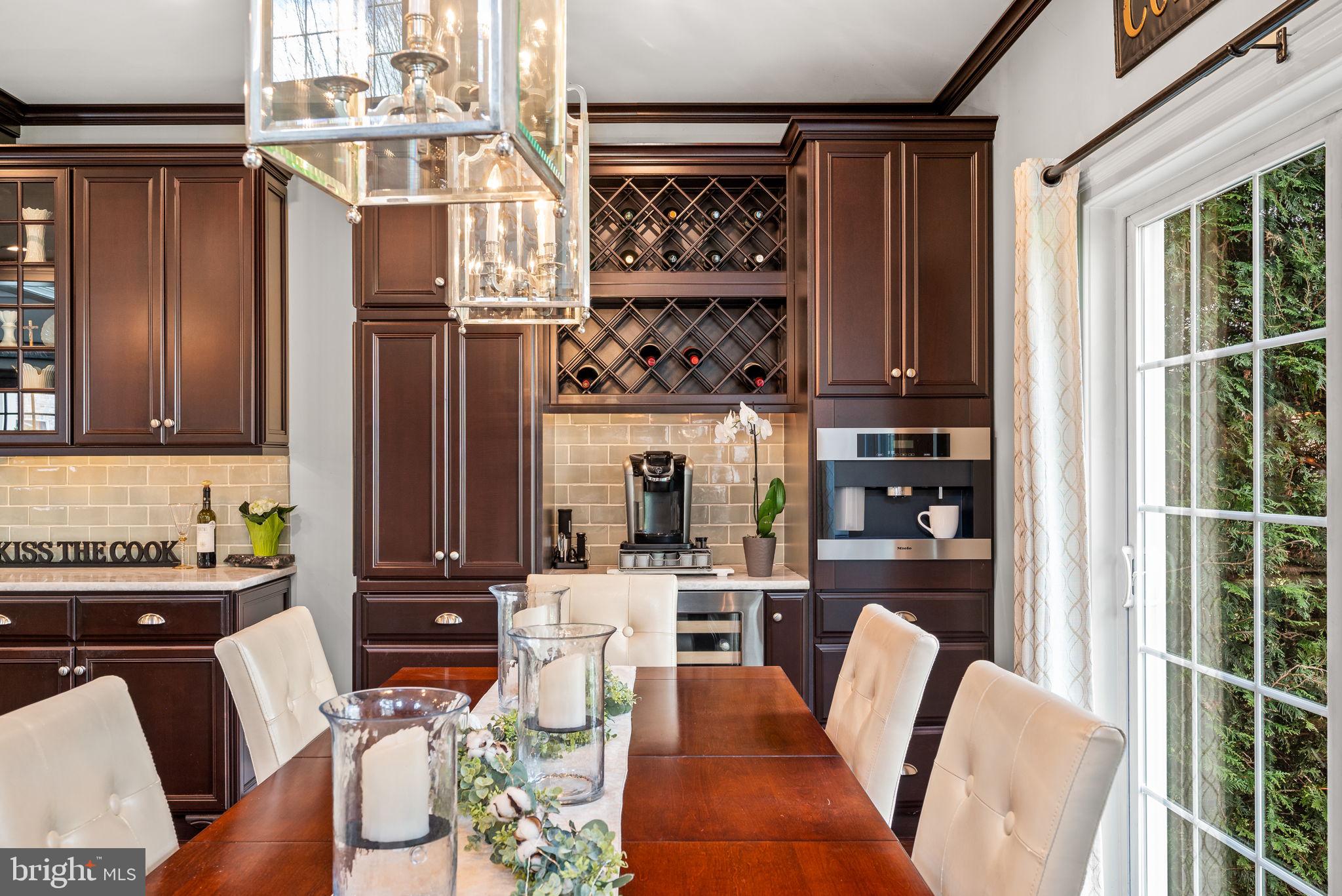 100 Dauphin Dr