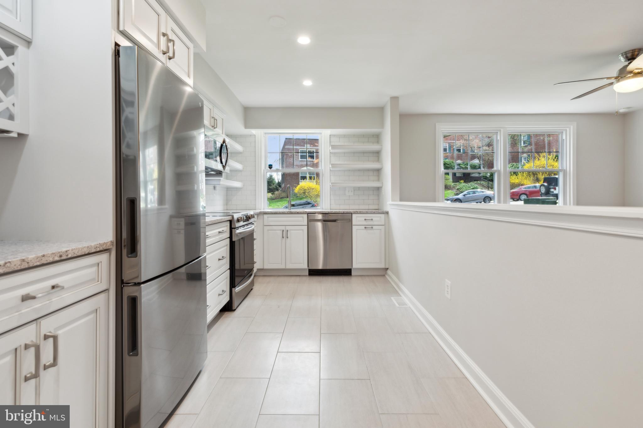 500 E Lancaster Ave #135b