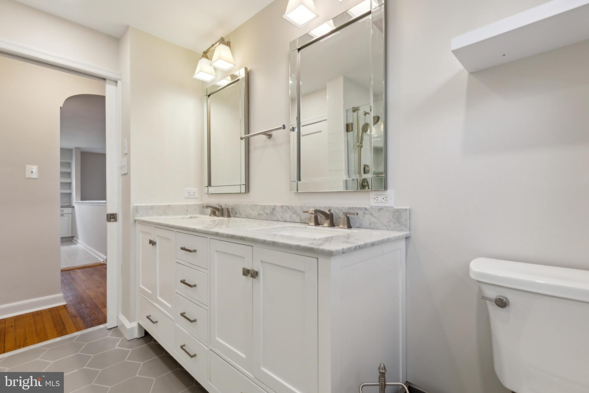 500 E Lancaster Ave #135b