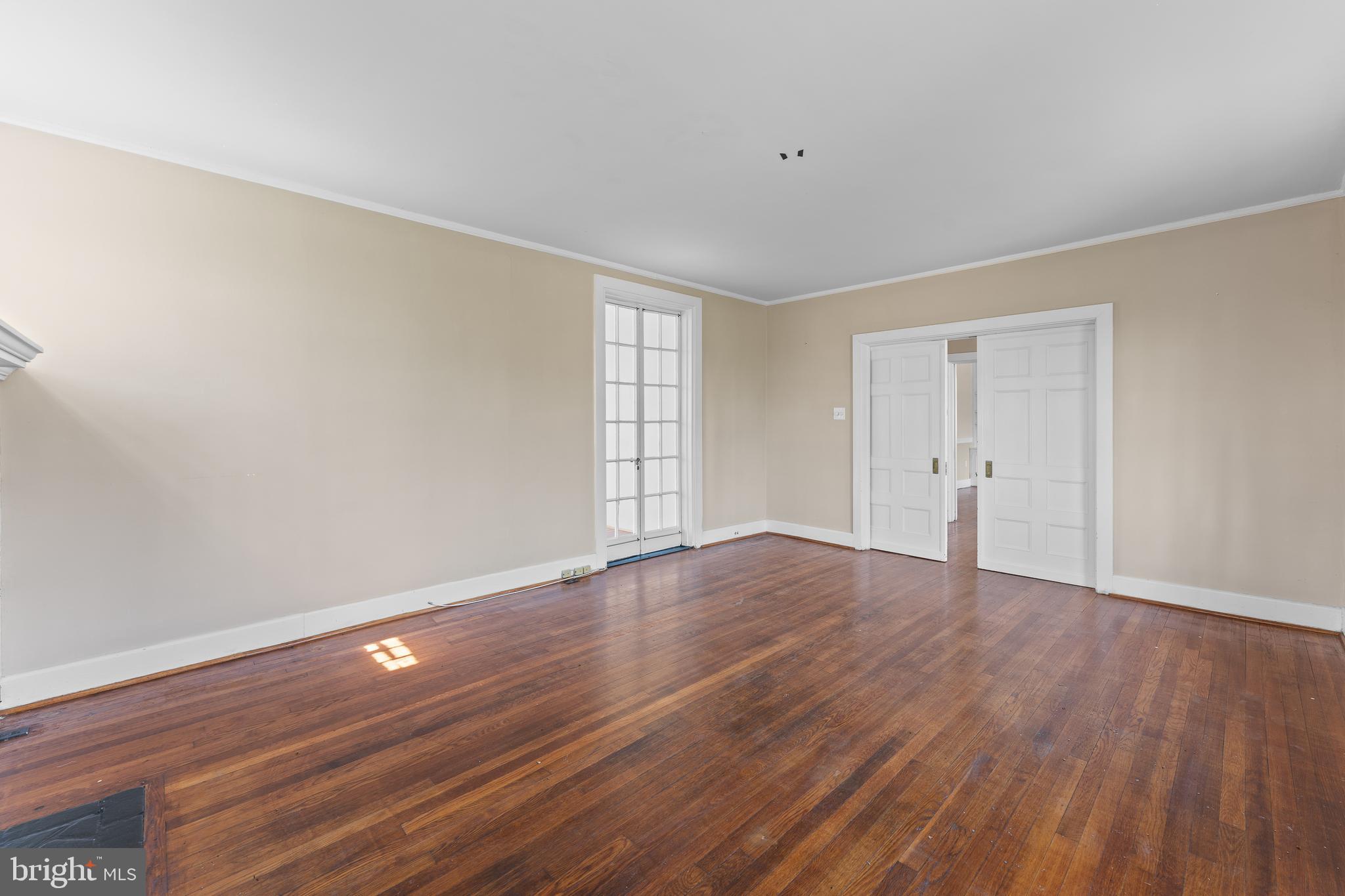 14 Radnor Way