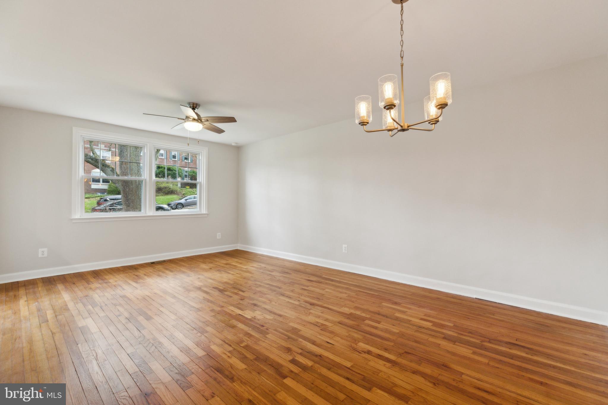 500 E LANCASTER AVE #135B
